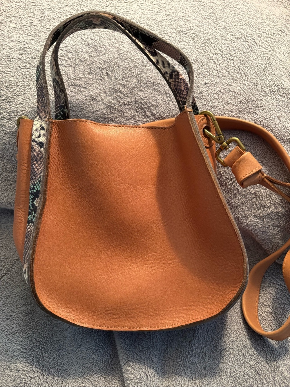 Madewell Sydney Leather Snake Embossed Crossbody Bag Tan